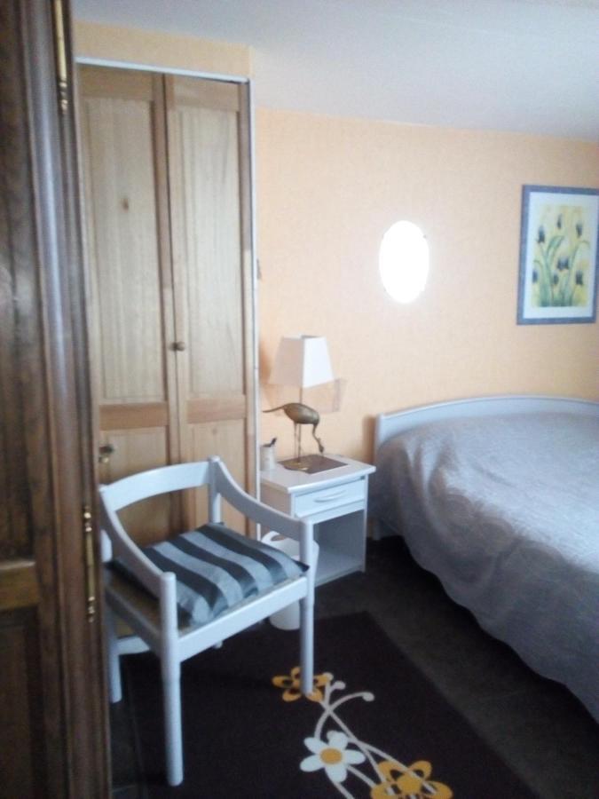 Chambre Dans Le Centre Historique Pont-Audemer Dış mekan fotoğraf