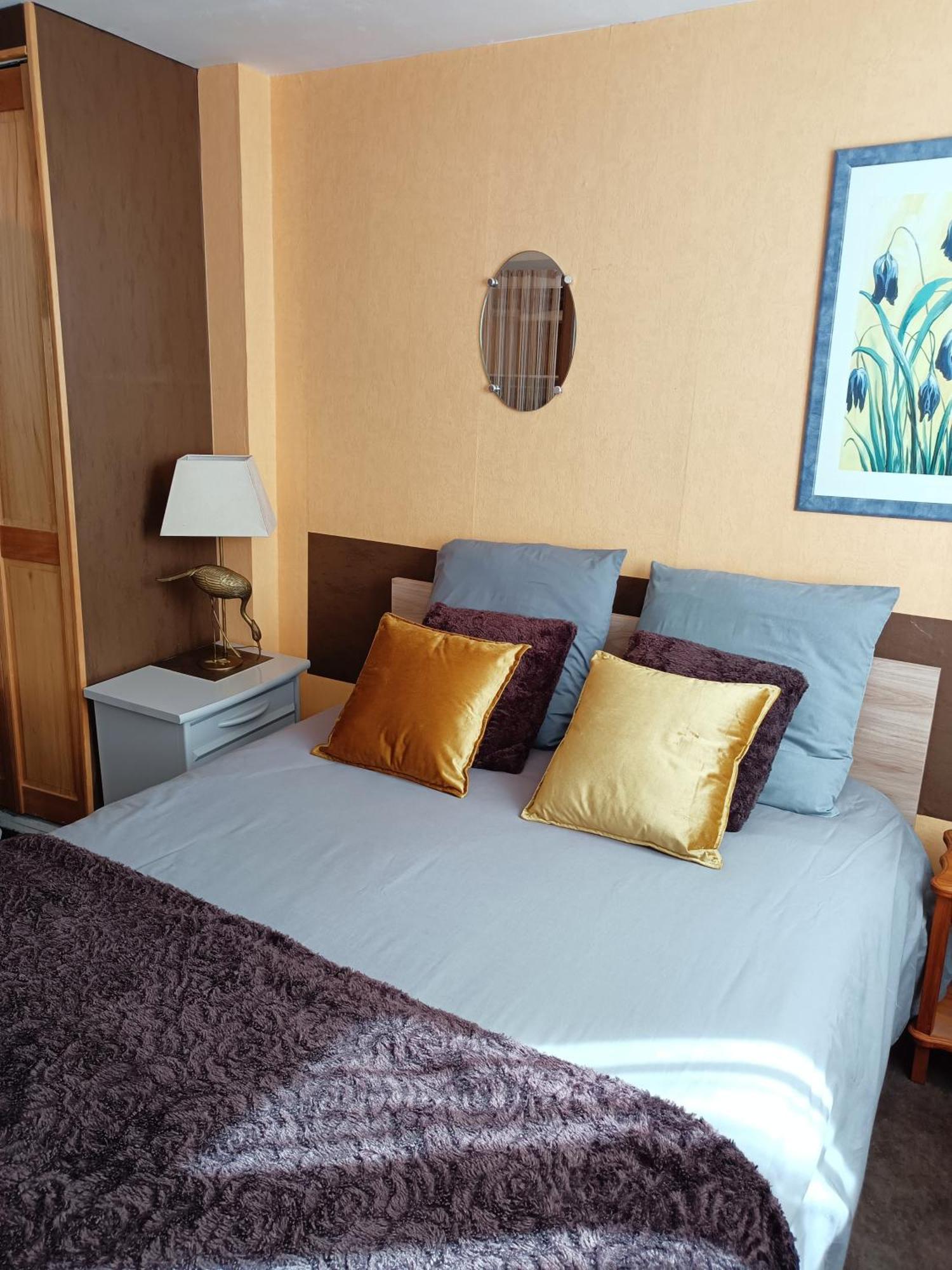 Chambre Dans Le Centre Historique Pont-Audemer Dış mekan fotoğraf